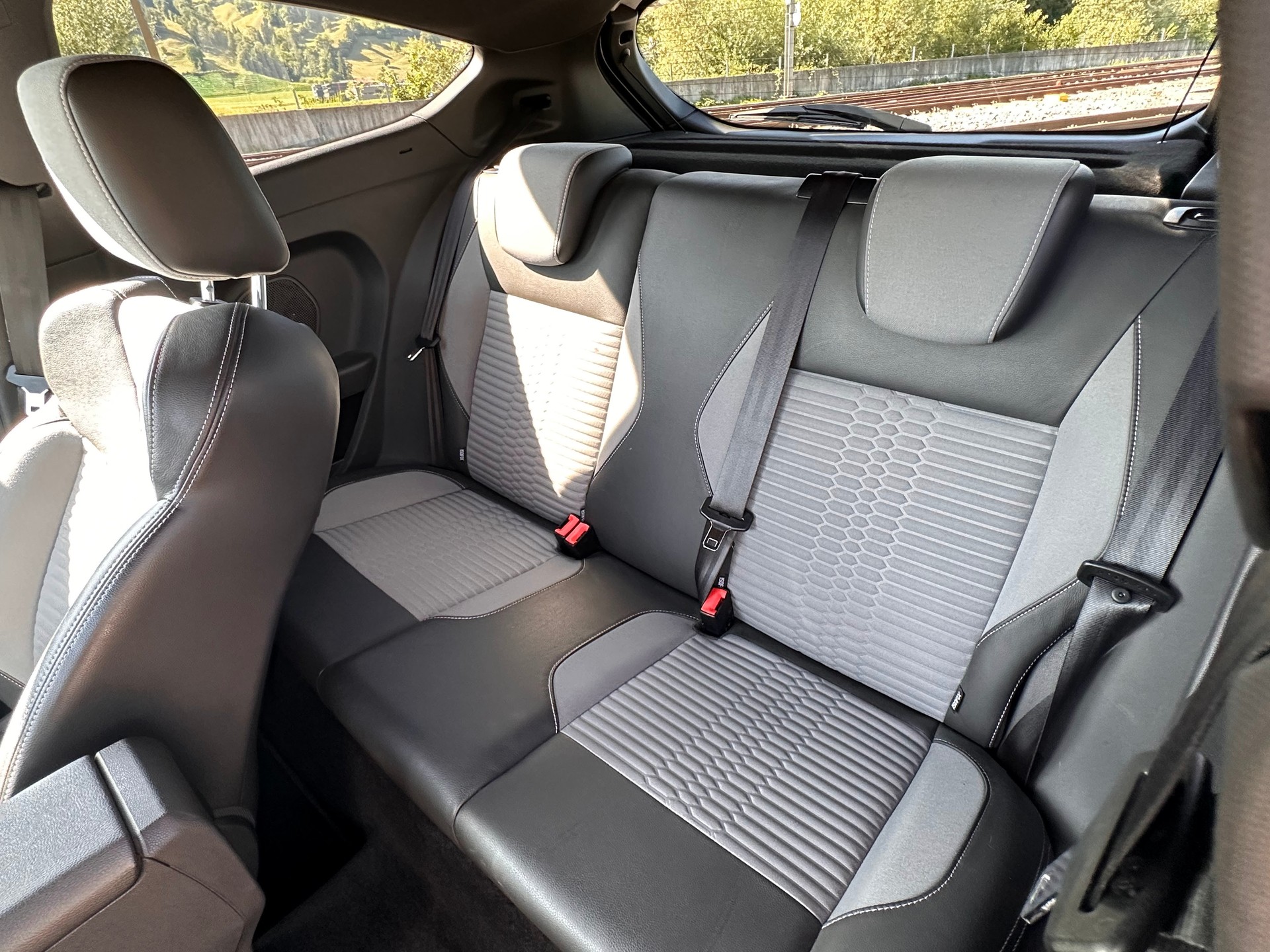 FORD 1.6 EcoB ST-2-image-6