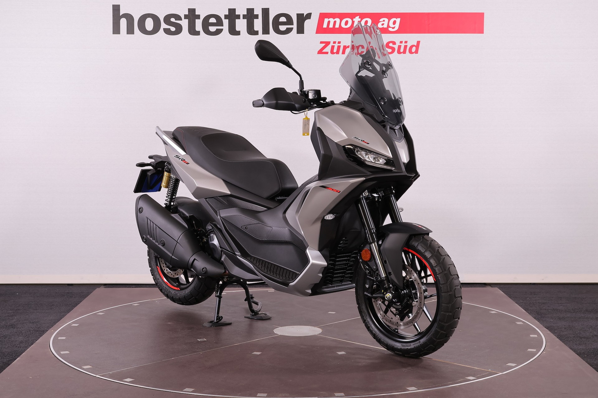 APRILIA SR 400 GT (35)-showroom-element-2