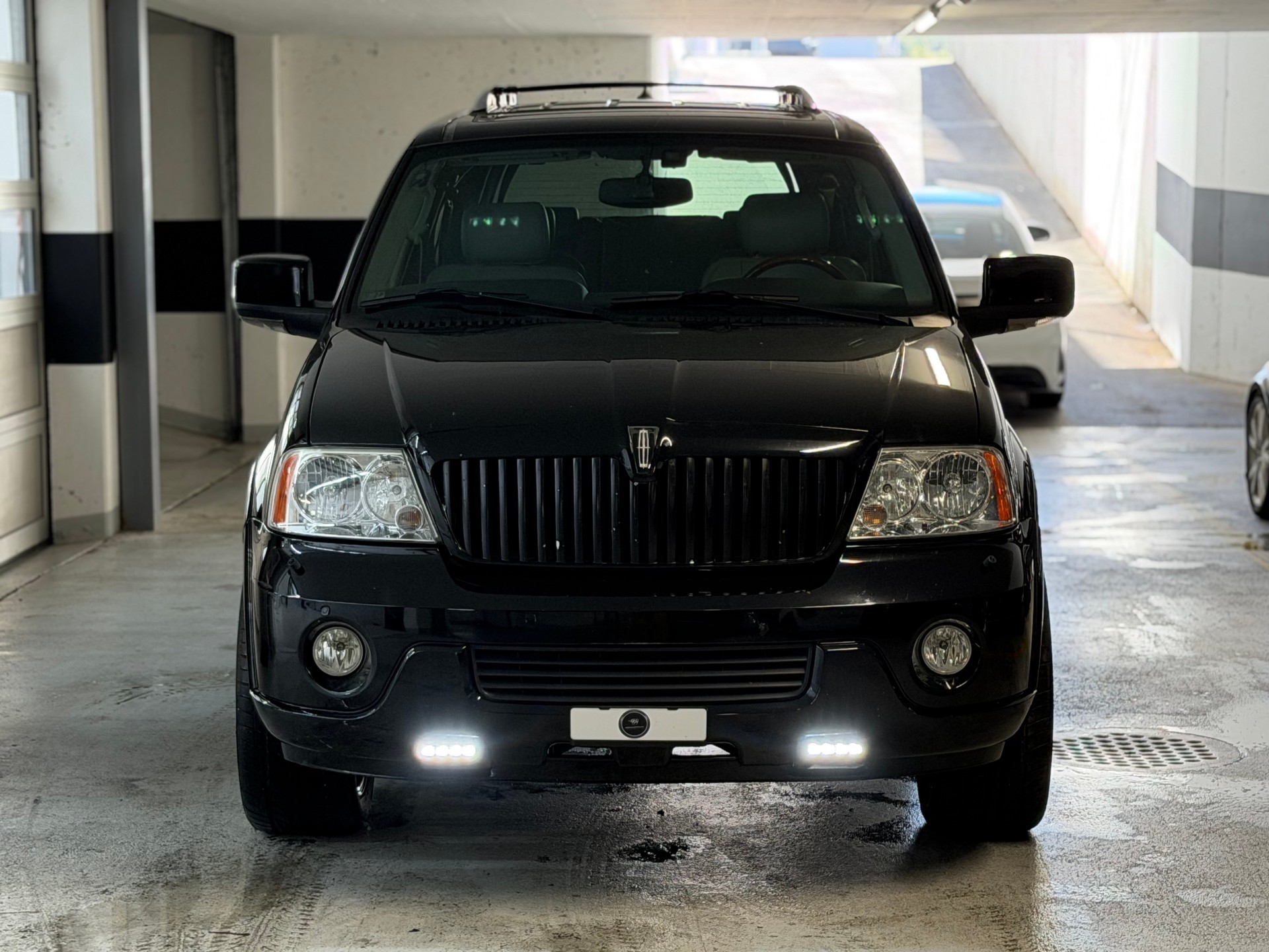LINCOLN Navigator-image-9