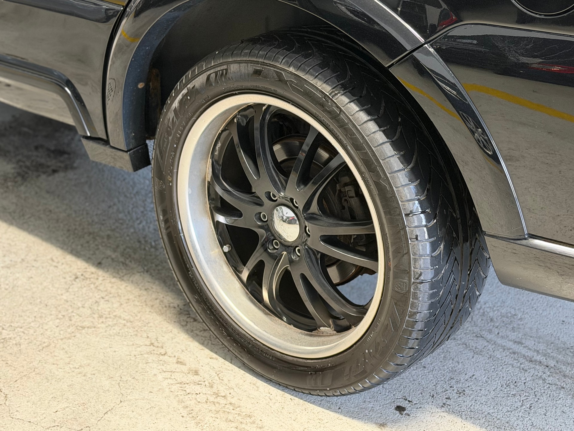 LINCOLN Navigator-image-11