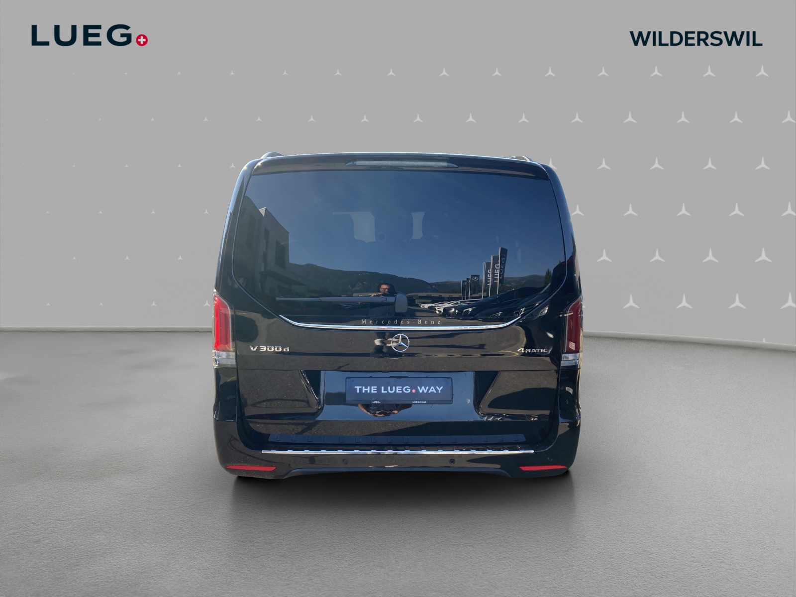 MERCEDES-BENZ V 300 d lang 4Matic Swiss Edition 9G-Tronic-image-3