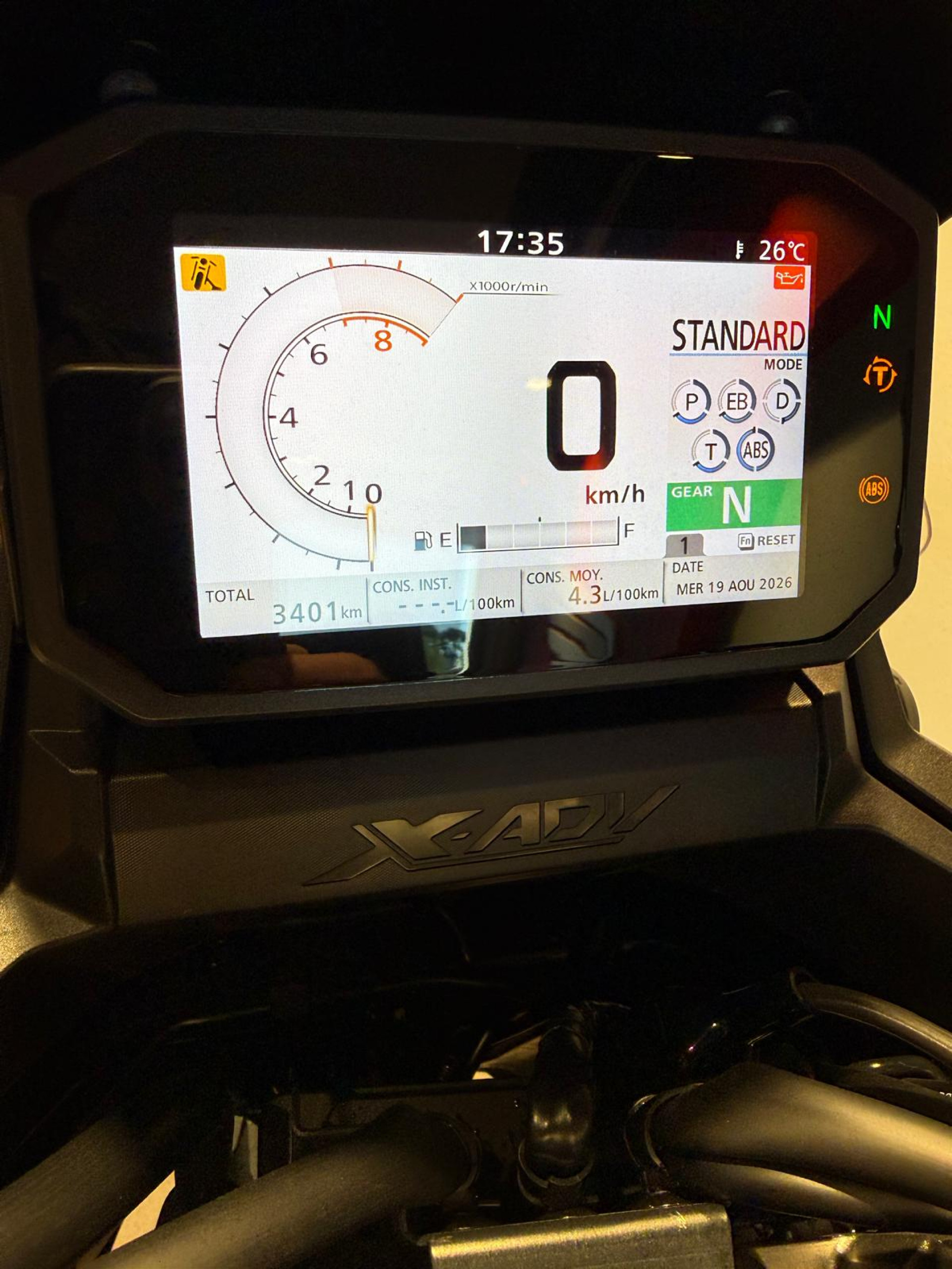 HONDA X-ADV 750-image-6