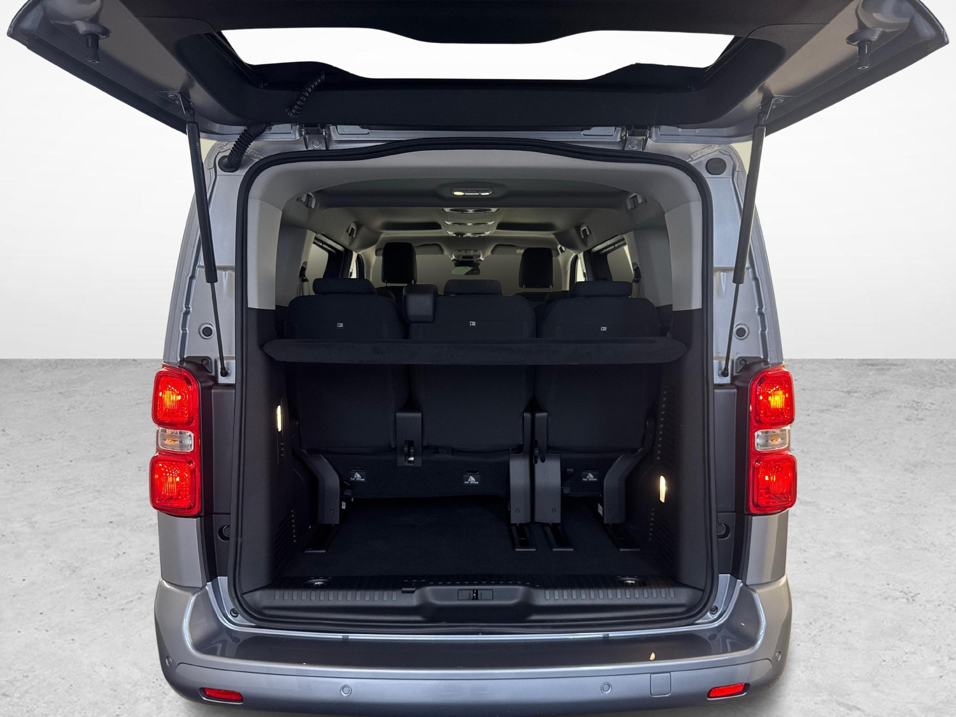 TOYOTA PROACE Verso L1 2.2 D Trend-image-11