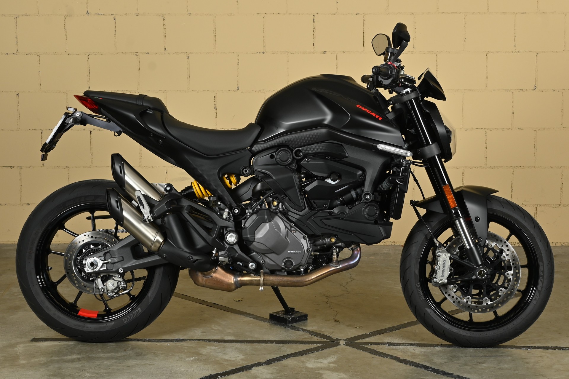 DUCATI Monster + 937 (35KW)-image-6