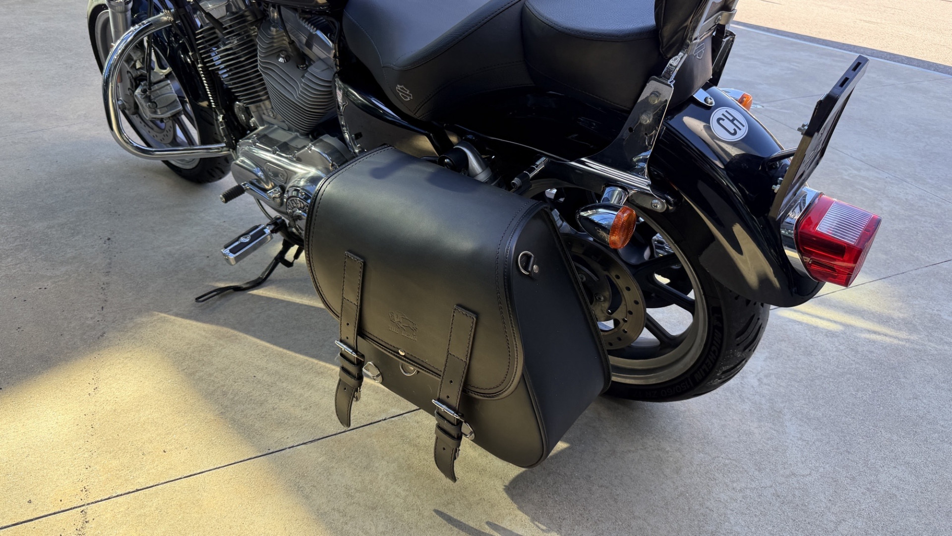 HARLEY-DAVIDSON XL 883 L Sportster Super Low-image-4
