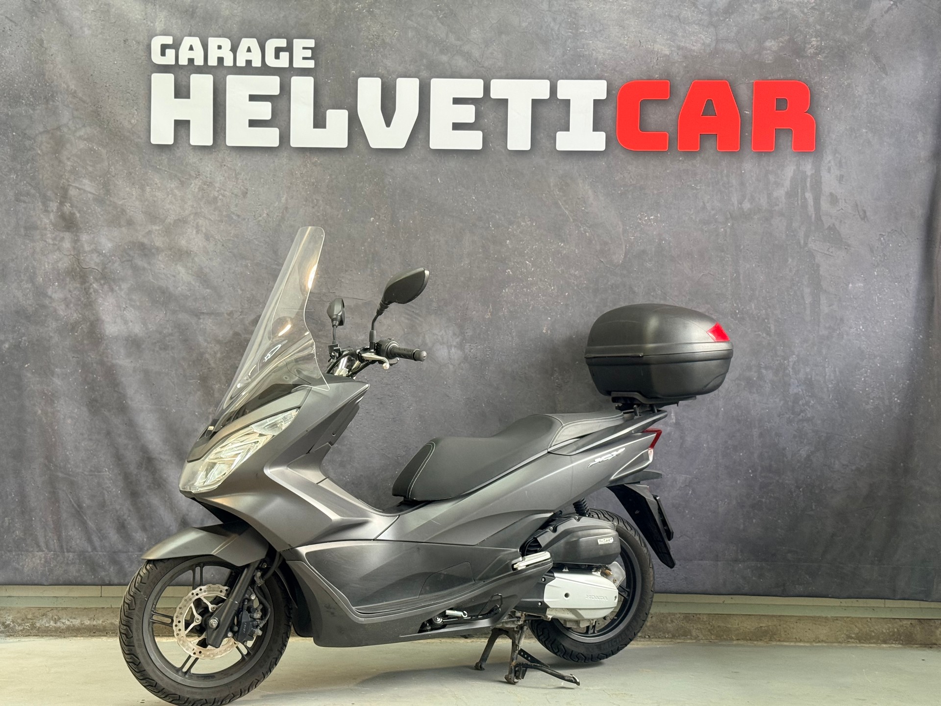 HONDA PCX 125 i-image-1