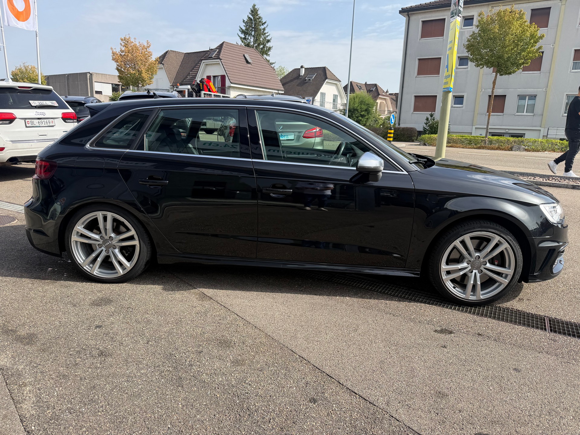 AUDI S3 Sportback 2.0 TFSI quattro-image-5