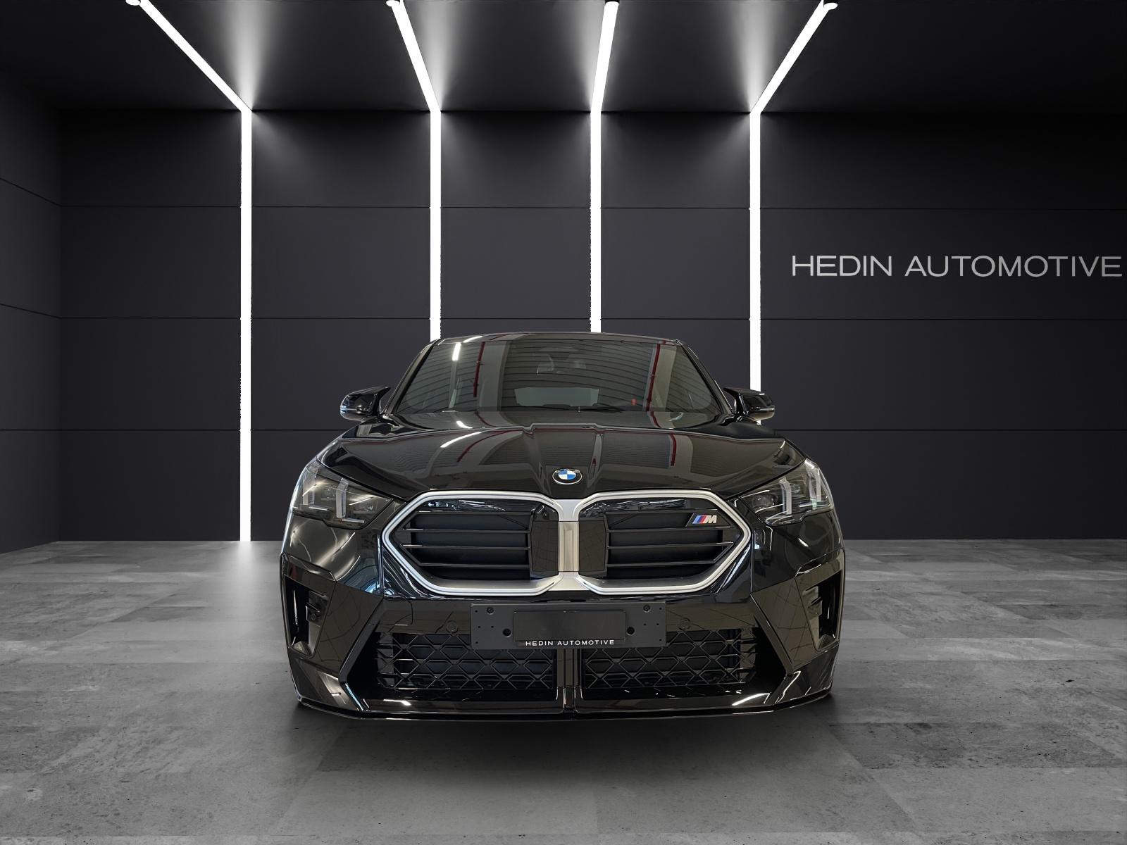 BMW X2 U10 M35i-showroom-element-2