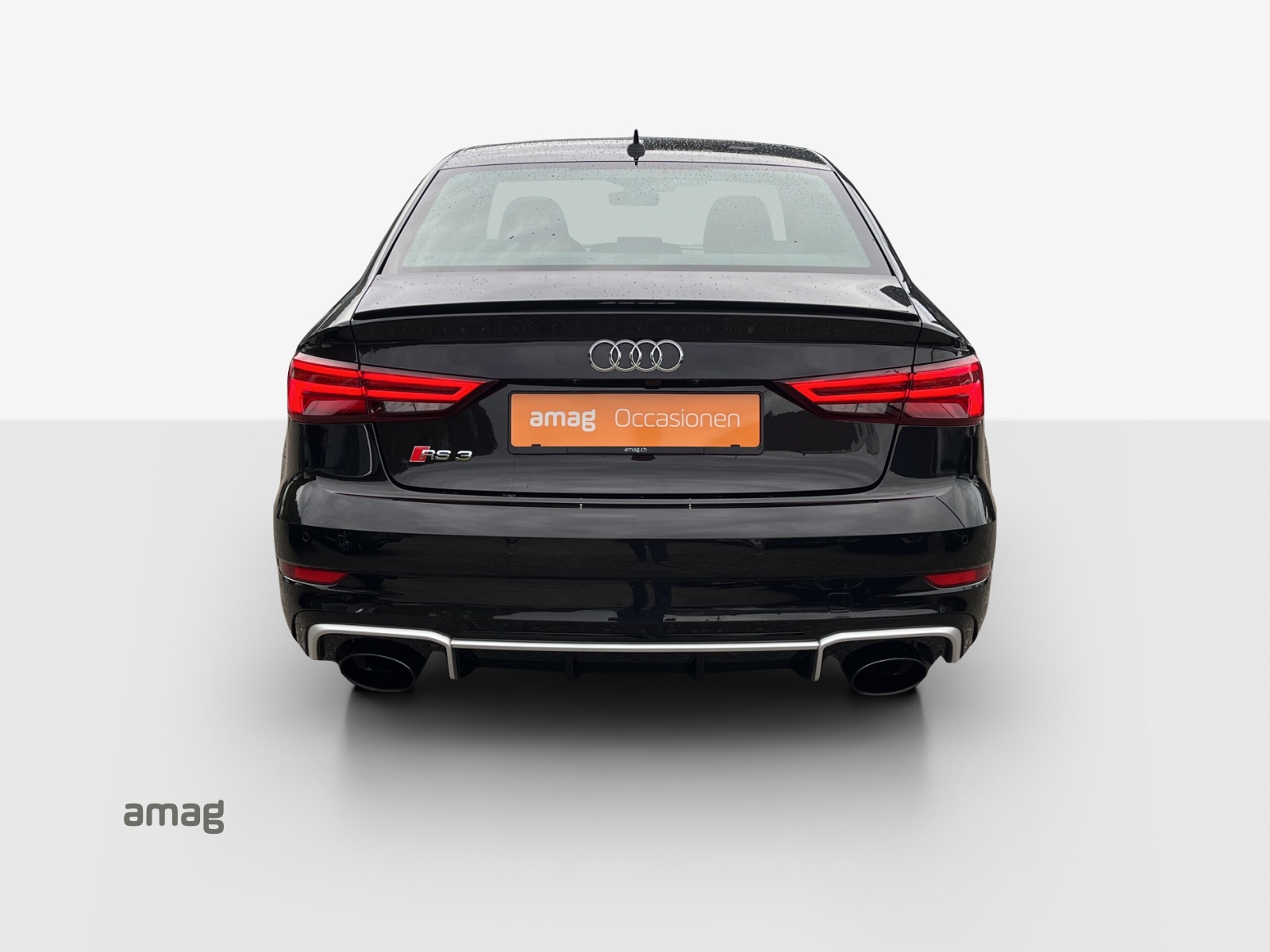 AUDI RS3 Limousine 2.5 TSI quattro S-tronic-showroom-element-3