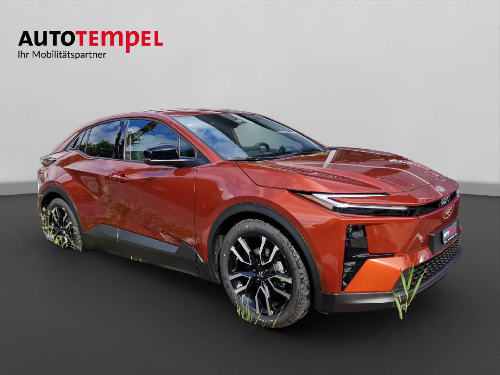 TOYOTA C-HR+ Style-showroom-element-3