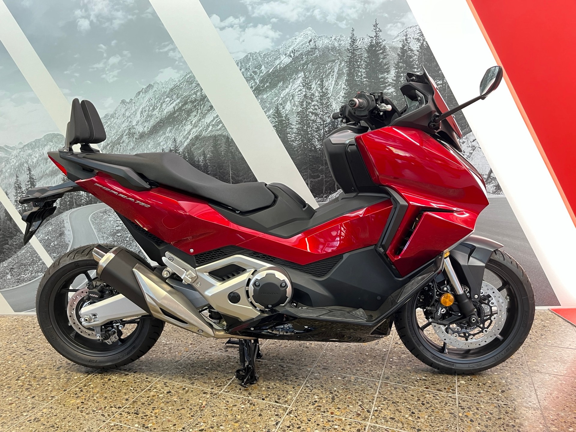 HONDA NSS 750 inkl. Sportpack in der 35KW Version