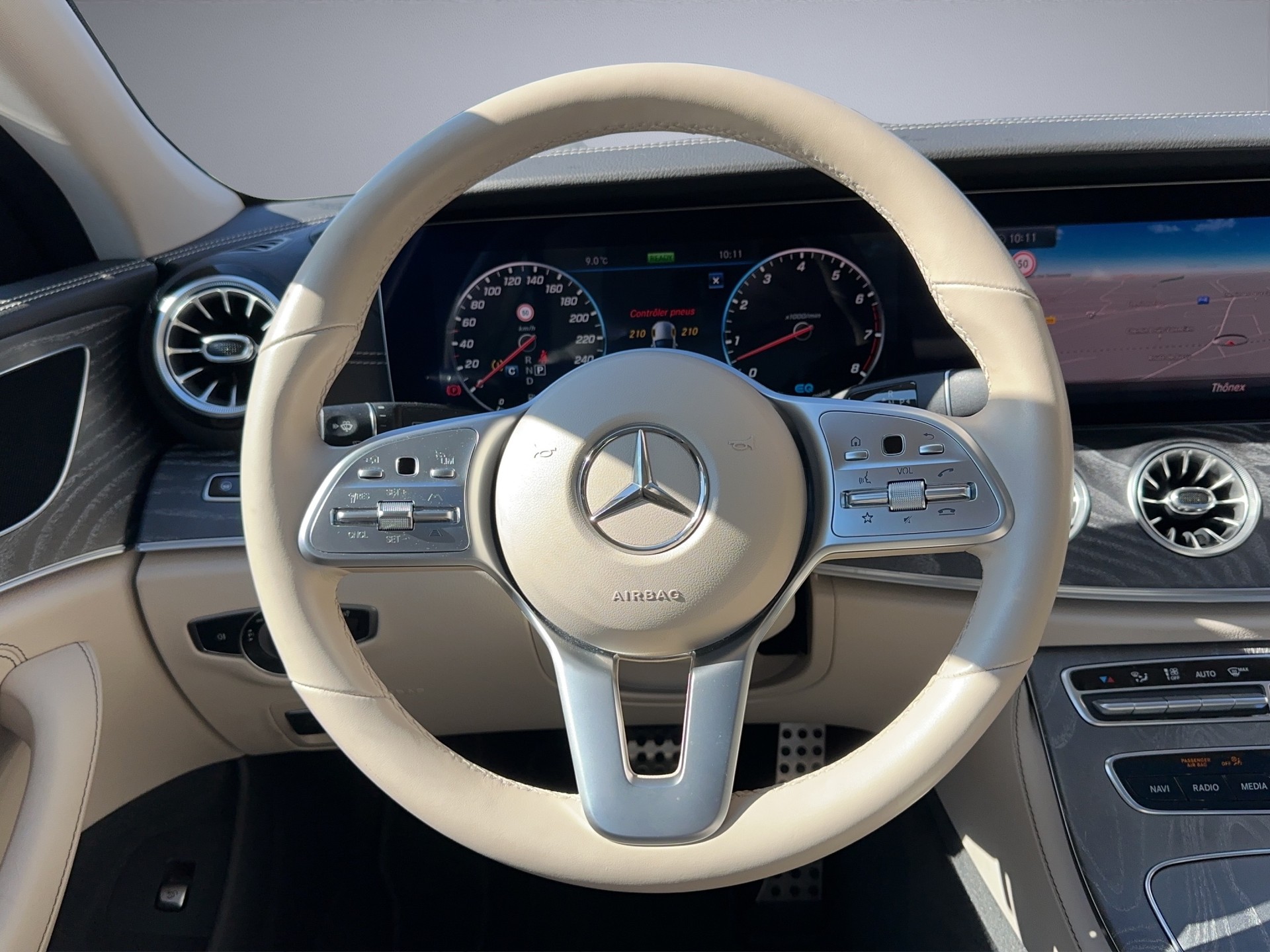 MERCEDES-BENZ CLS 450 4Matic AMG Line 9G-Tronic-image-9