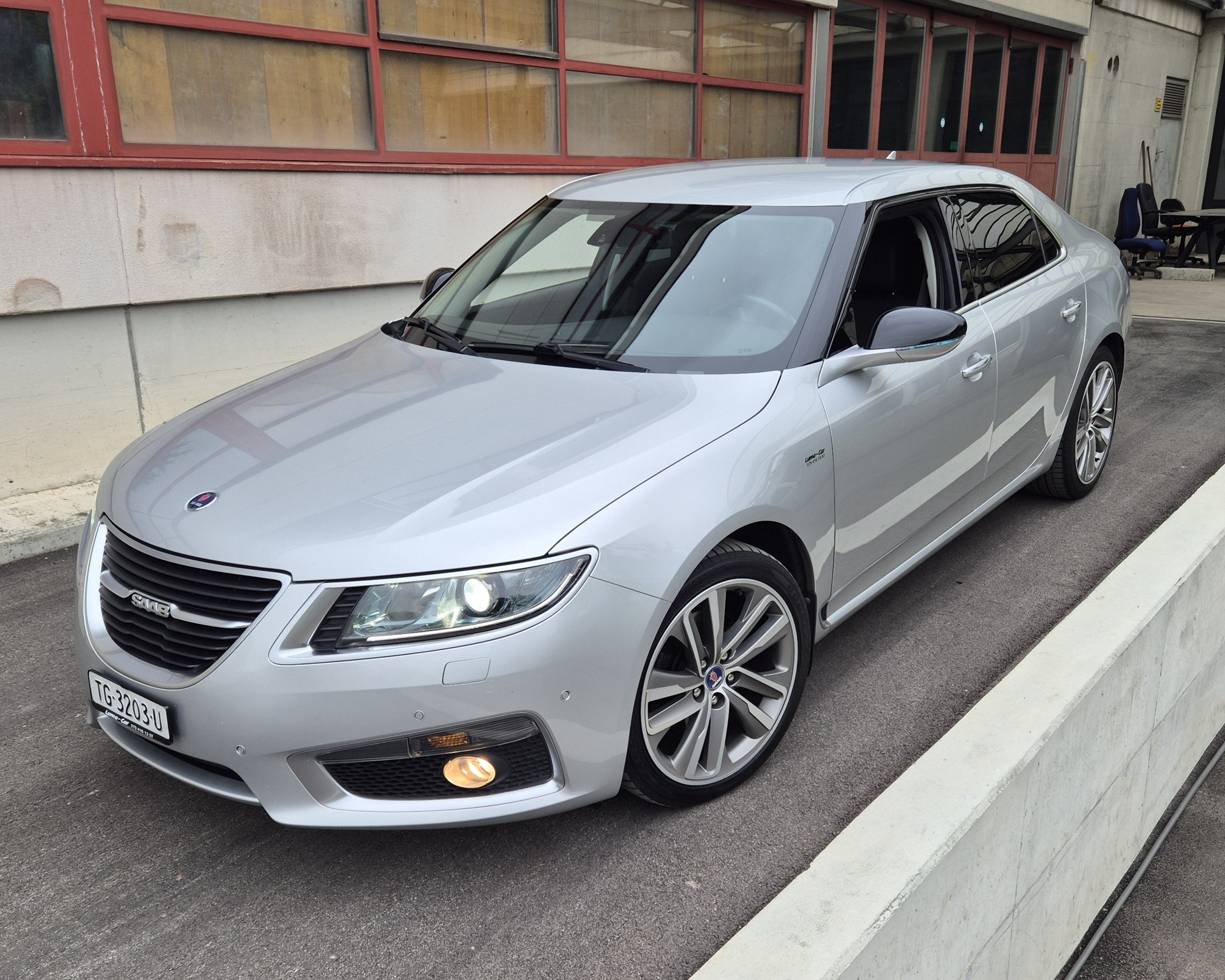 SAAB 9-5 2.0T Aero XWD Automatic / 220 PS und 350 Nm-image-13