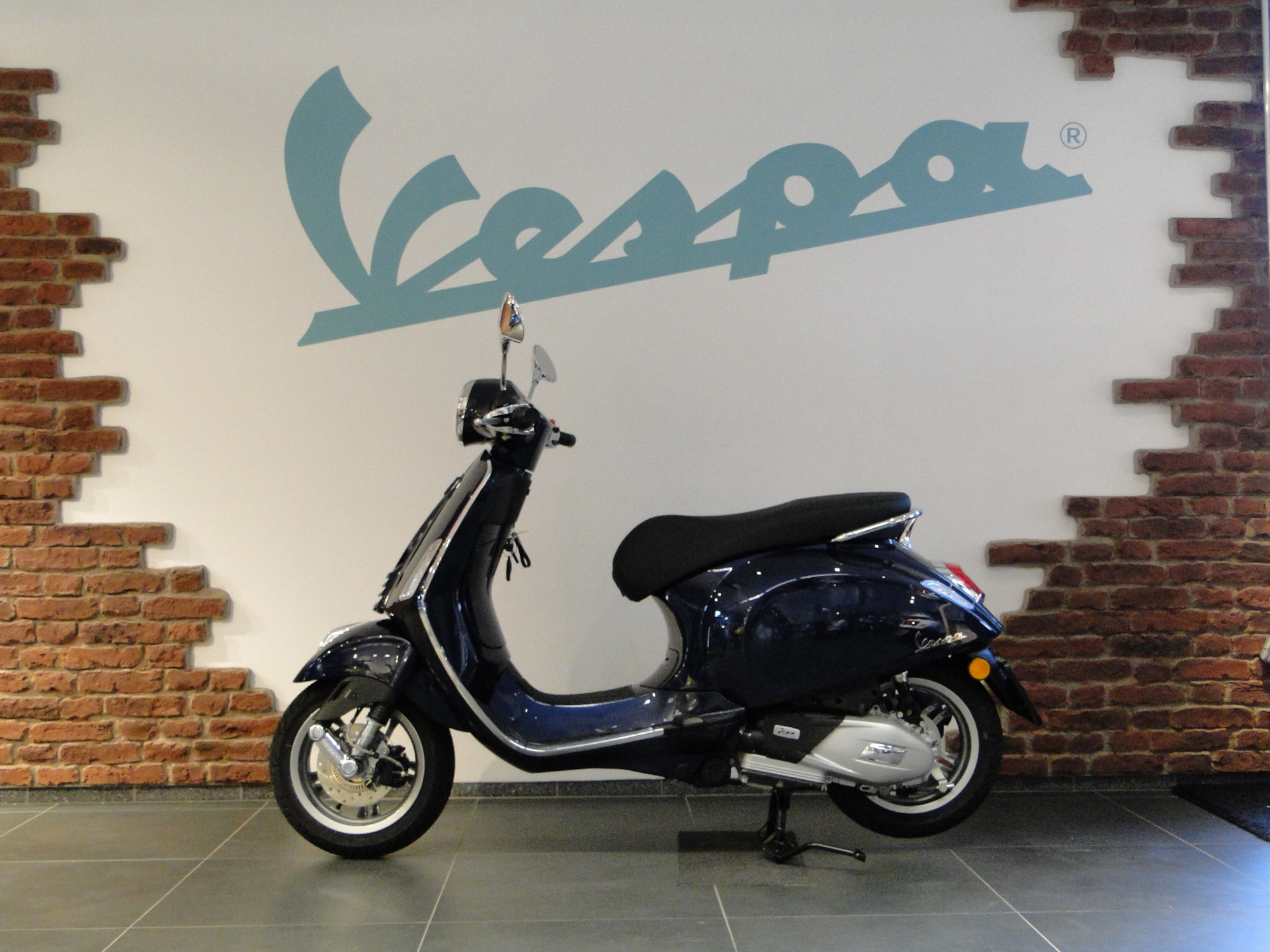 PIAGGIO Vespa Primavera 125-image-0