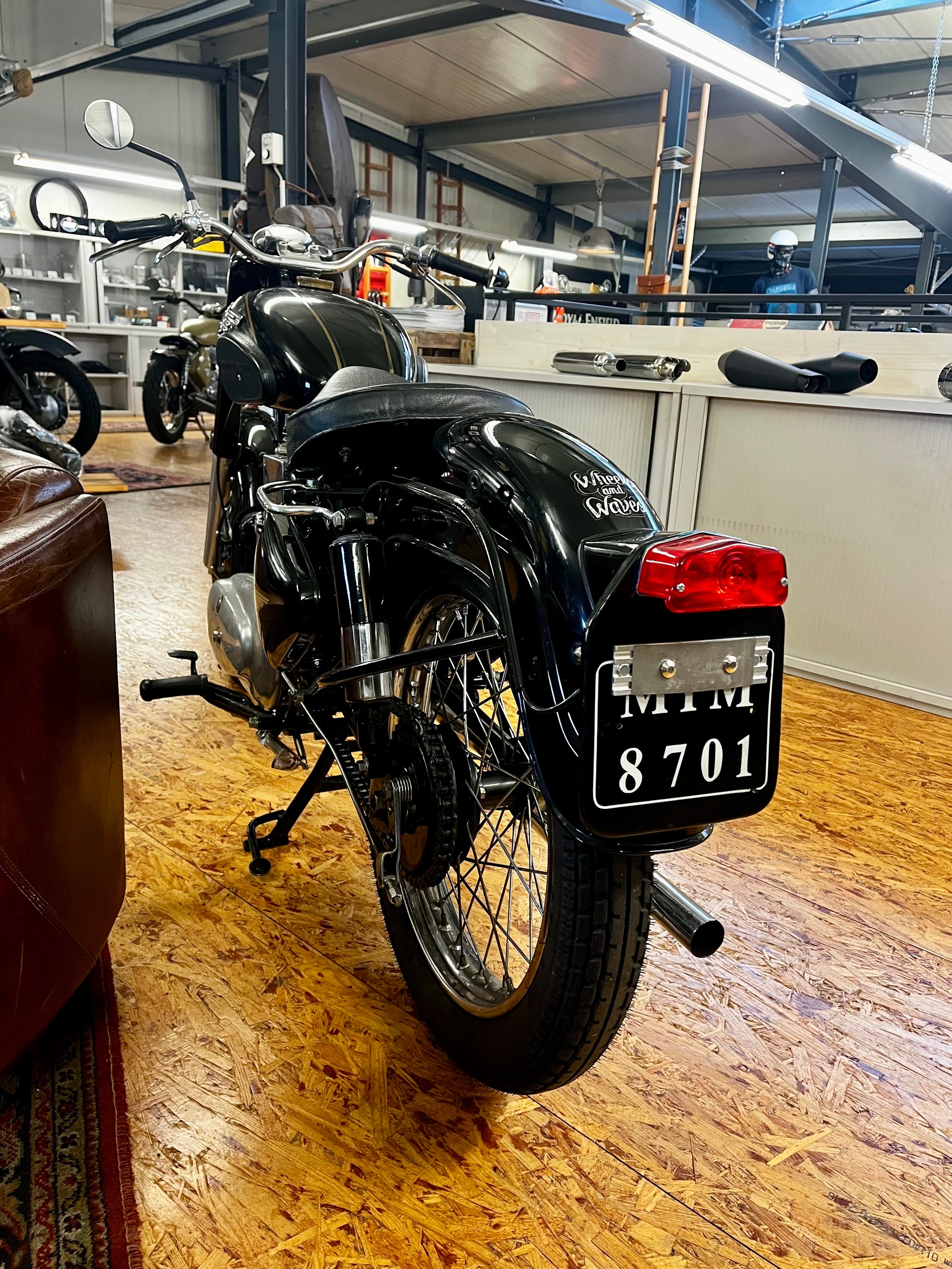 ROYAL ENFIELD BULLET 350-image-3