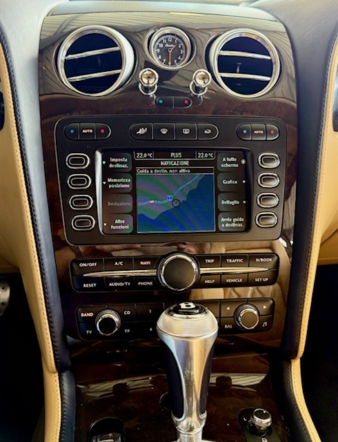 BENTLEY Continental GT 6.0-image-17