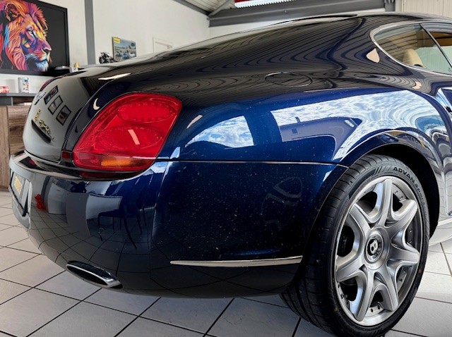 BENTLEY Continental GT 6.0-image-9
