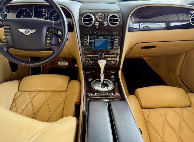 BENTLEY Continental GT 6.0-image-14