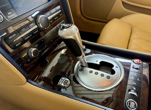 BENTLEY Continental GT 6.0-image-18