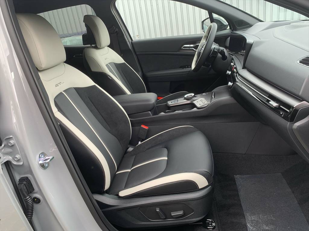 KIA Sportage 1.6 T-GDi GT-Line-image-5