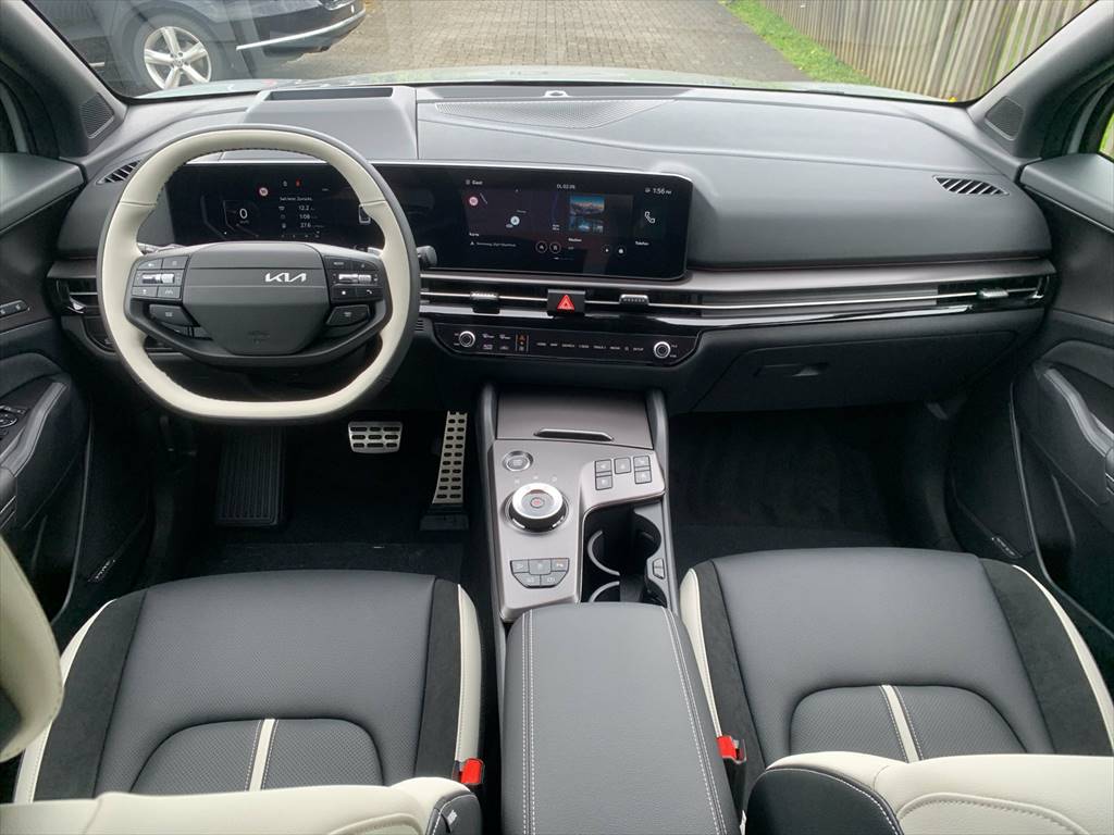 KIA Sportage 1.6 T-GDi GT-Line-showroom-element-3