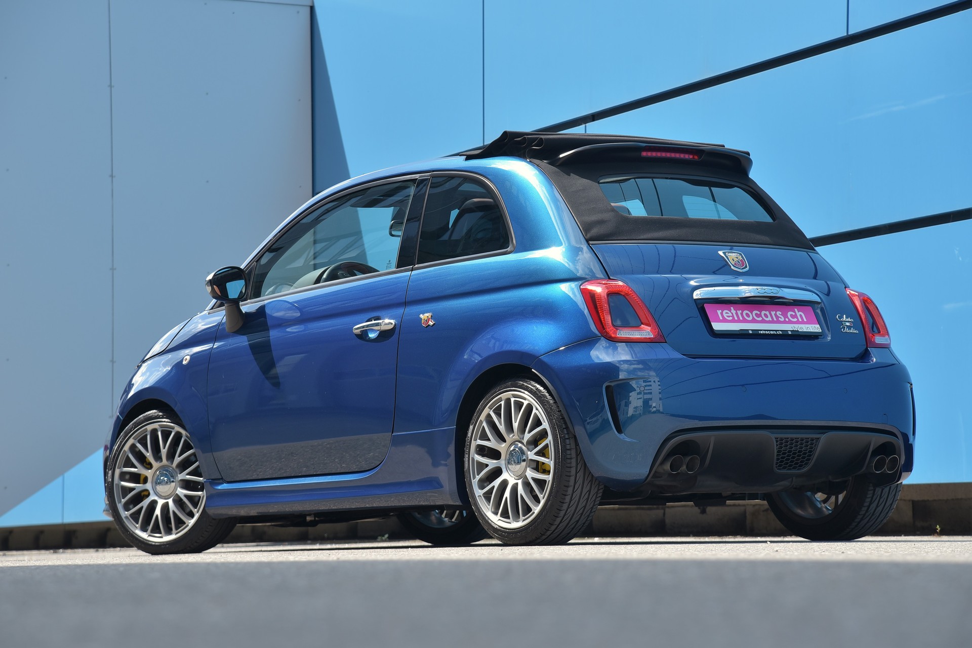 FIAT 695C 1.4 16V Turbo Cabrio Italia 1 of 150-image-2