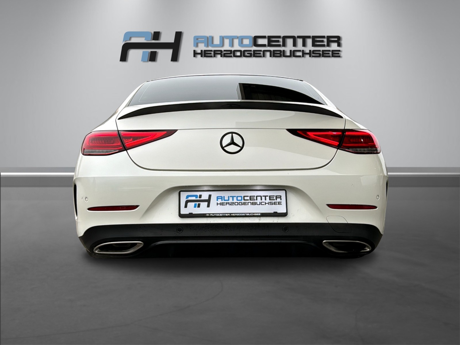 MERCEDES-BENZ CLS 450 4Matic AMG Line 9G-Tronic-image-4