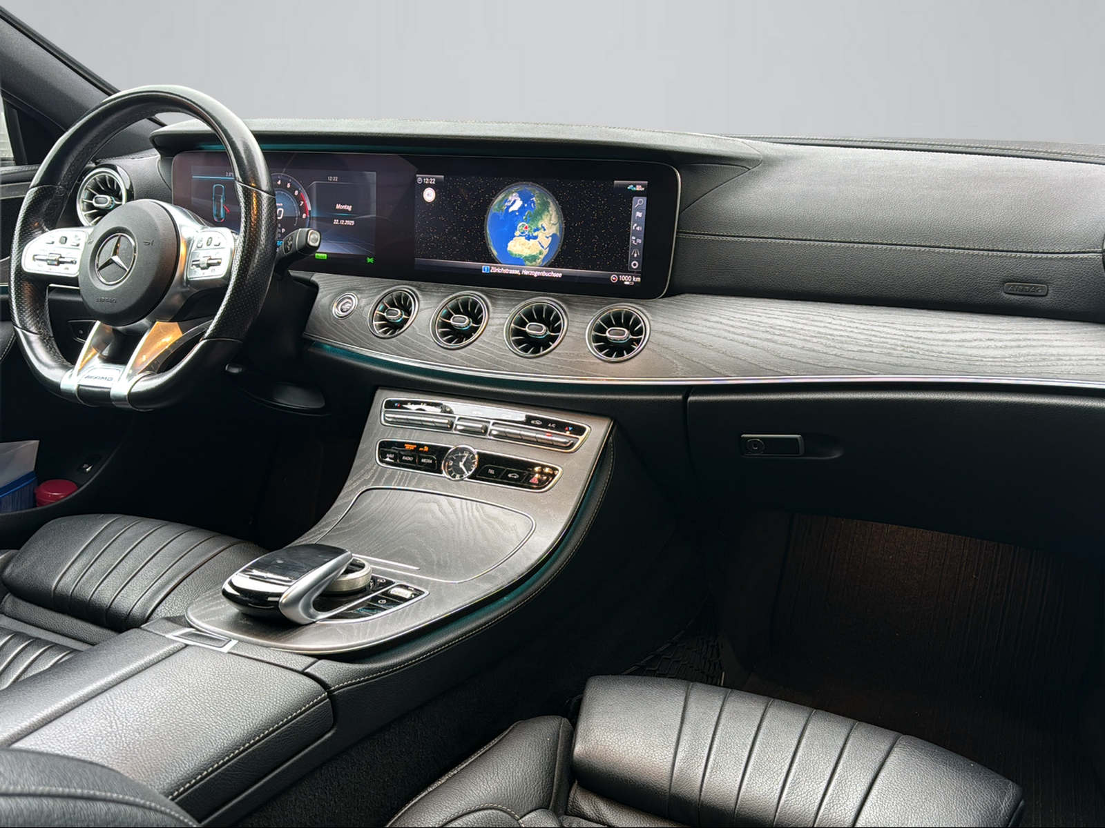 MERCEDES-BENZ CLS 450 4Matic AMG Line 9G-Tronic-image-8