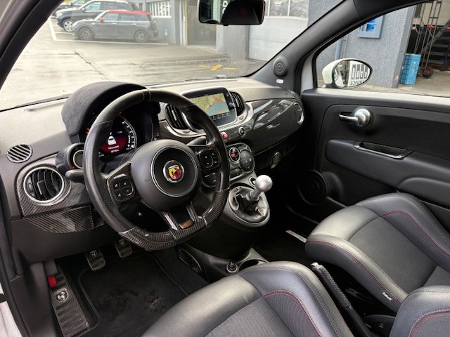 FIAT 595 Abarth 1.4 T-Jet 180 Esseesse-image-9