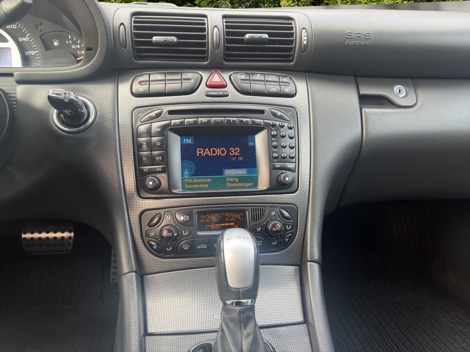 MERCEDES-BENZ C30 AMG CDI-image-12
