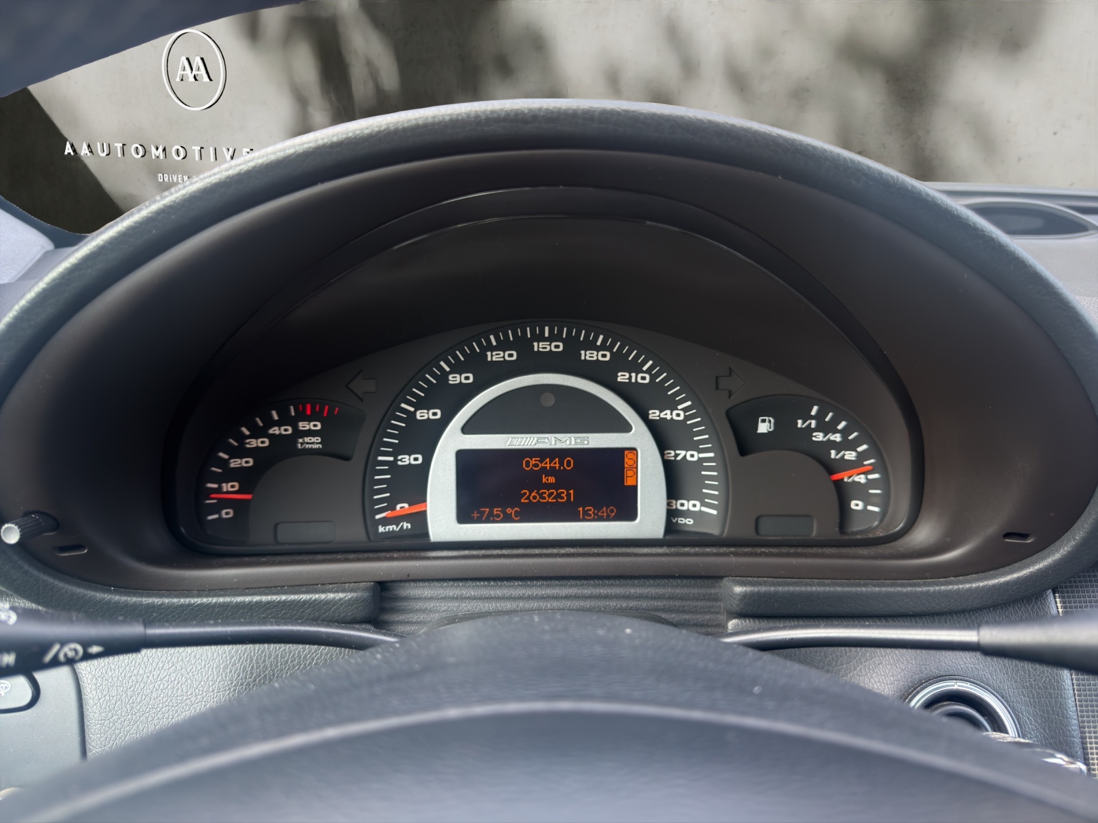 MERCEDES-BENZ C30 AMG CDI-image-9