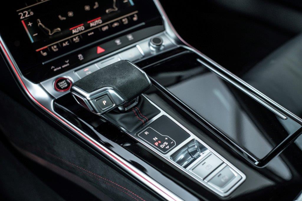 AUDI RS6 Avant 4.0 TFSI V8 qu-image-23