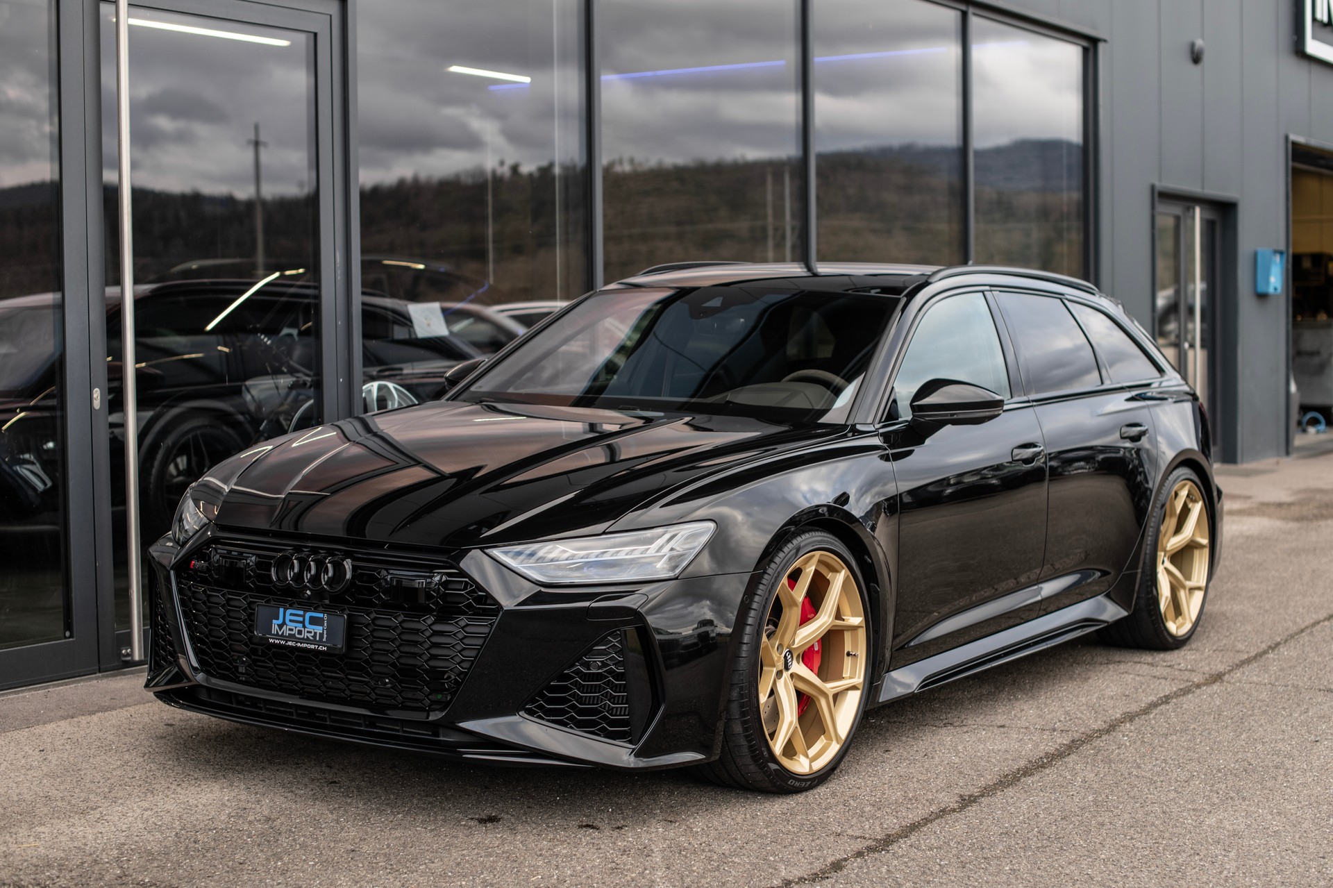 AUDI RS6 Avant 4.0 TFSI V8 qu-image-27