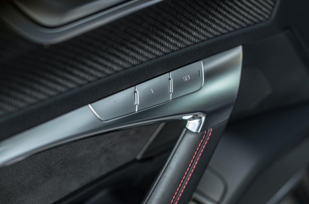 AUDI RS6 Avant 4.0 TFSI V8 qu-image-13