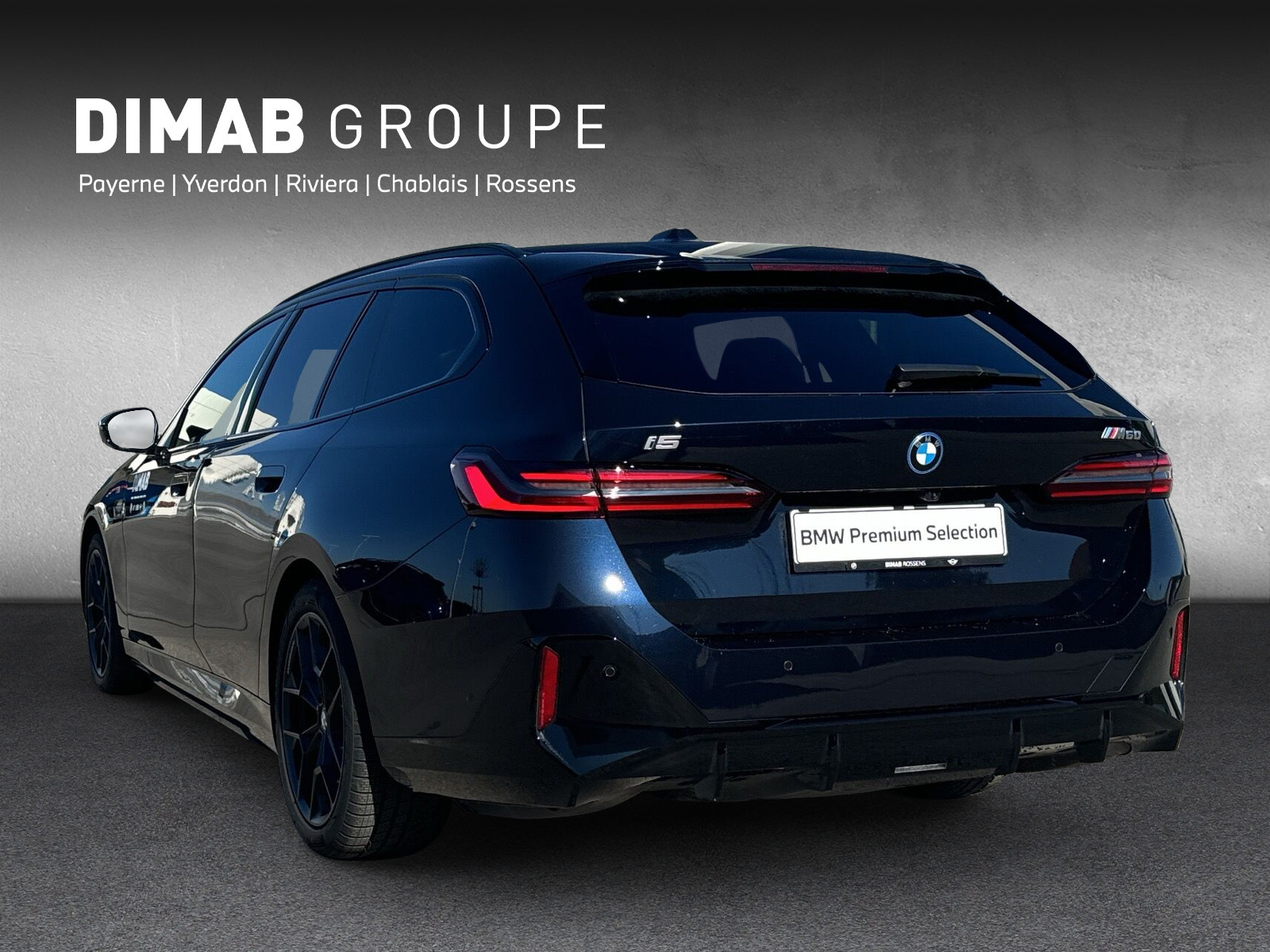 BMW i5 M60 Touring M Sport Pro-showroom-element-2
