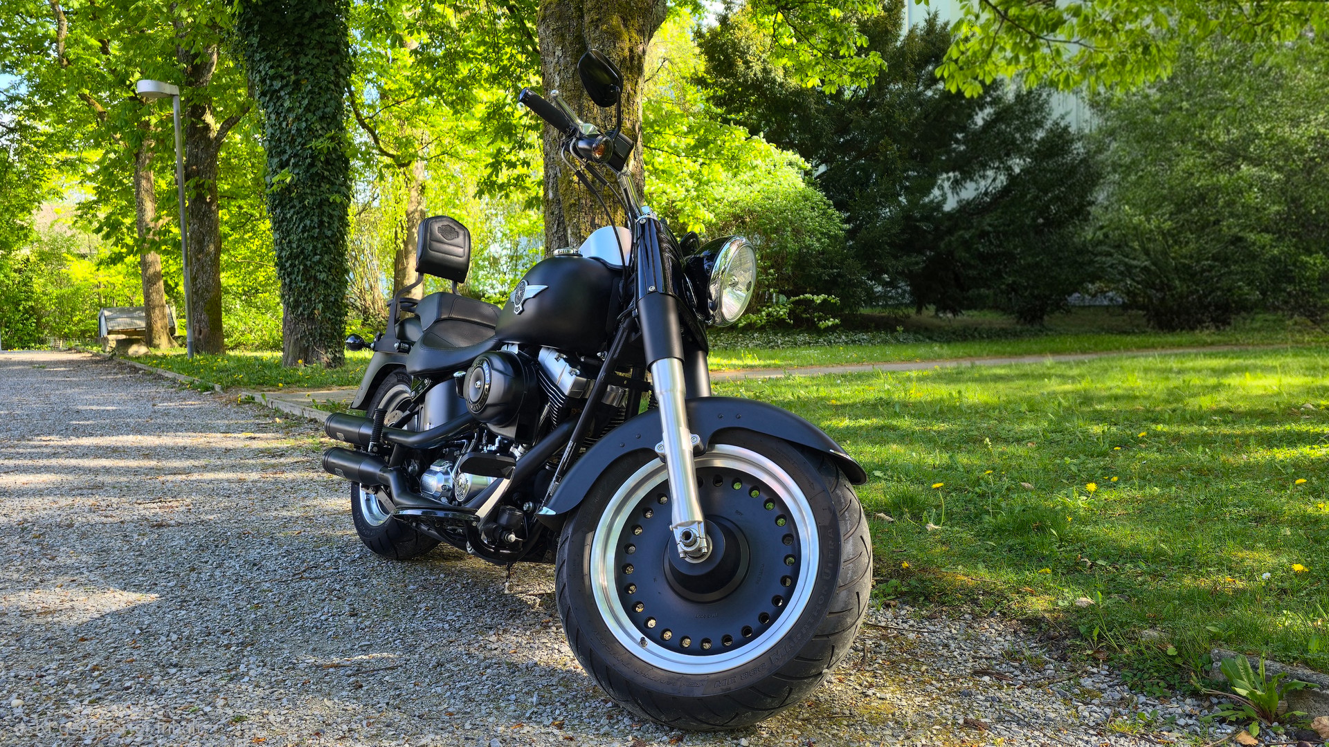 HARLEY-DAVIDSON FLSTFB Fat Boy Special mit Jekyll & Hyde Auspuffanlage-image-2