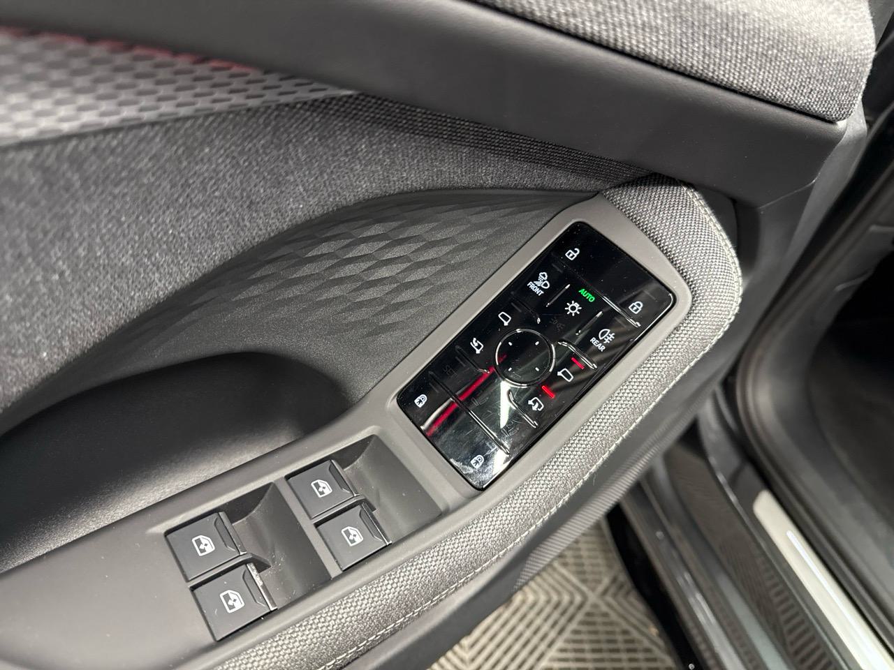 AUDI A5 Avant TDI 150 kW S tronic S-Line-image-5