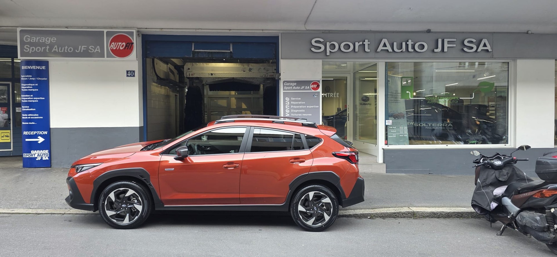 SUBARU Crosstrek 2.0 e-Boxer Swiss Plus AWD Lineartronic-image-4