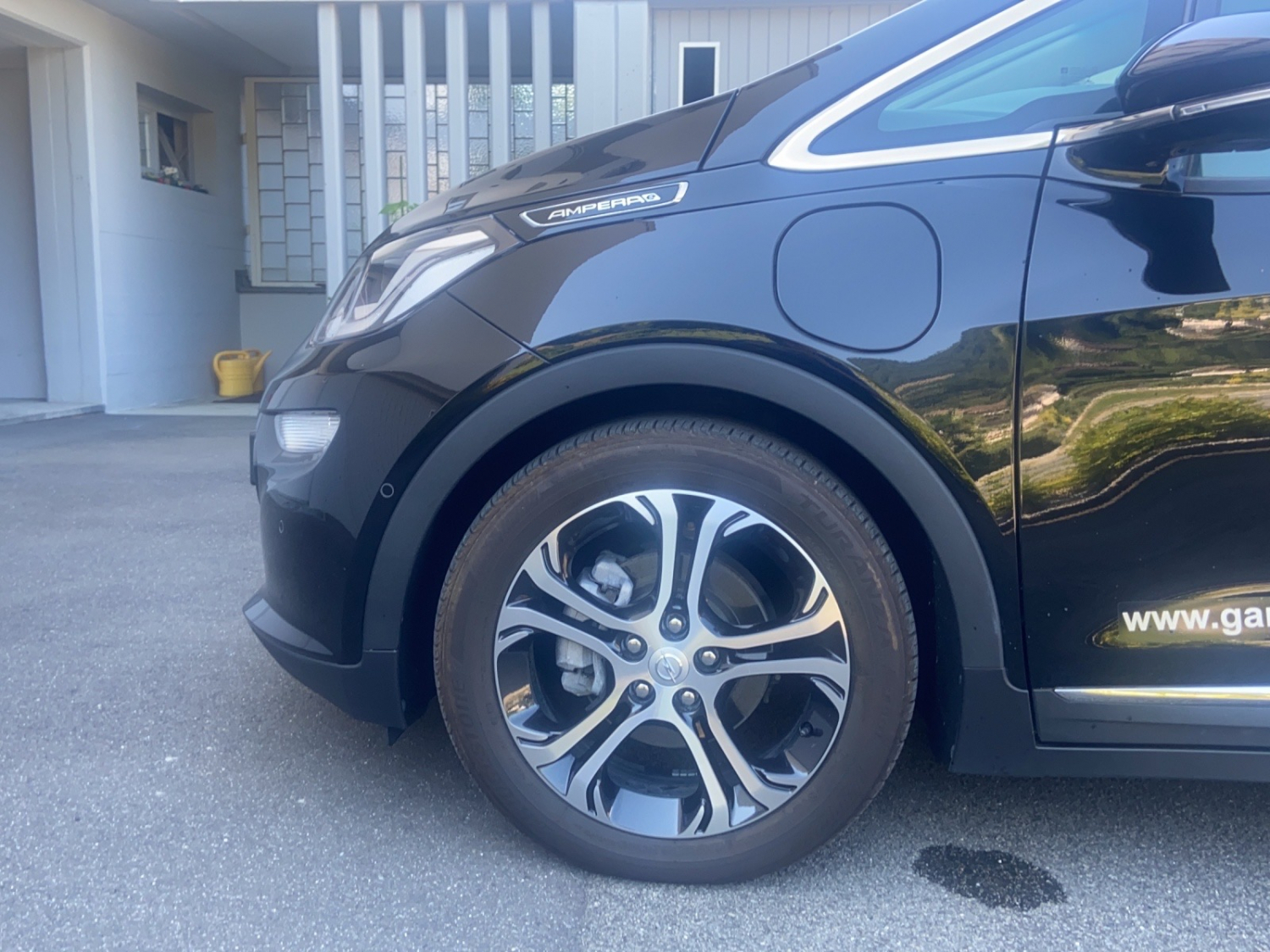 OPEL Ampera-e Electric-image-14