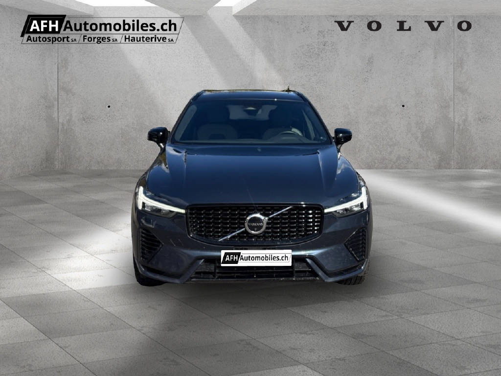 VOLVO XC60 T8 eAWD R-Design-image-4