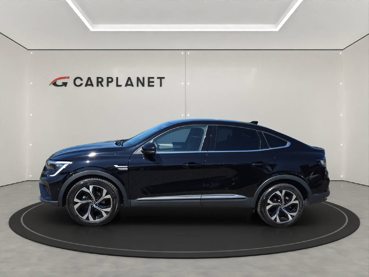 RENAULT Arkana 1.6 E-Tech techno-showroom-element-2