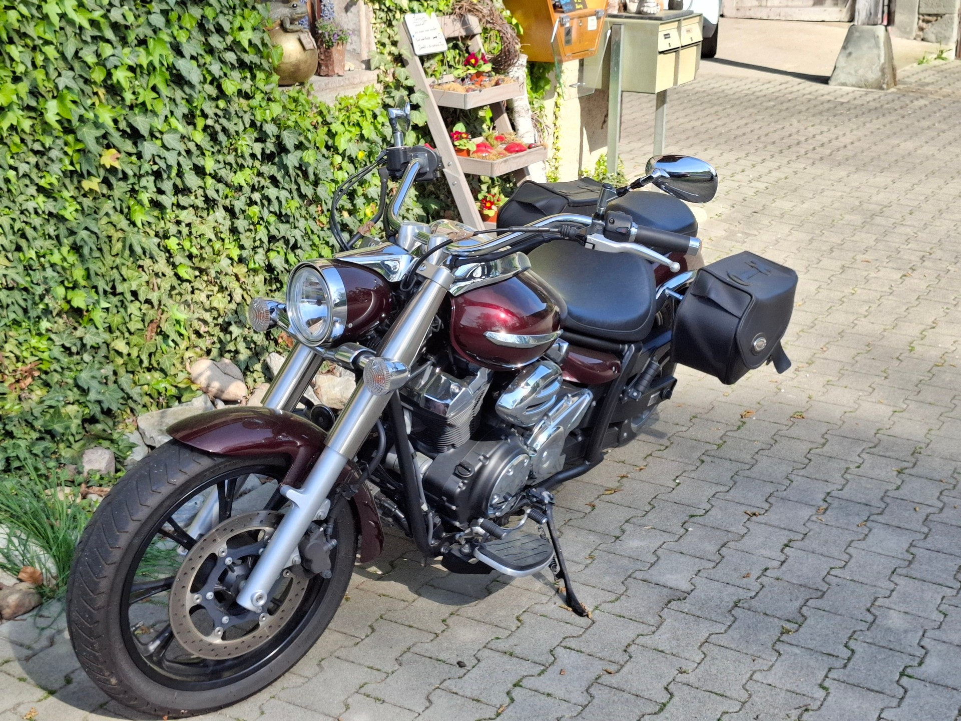 YAMAHA XVS 950 A Midnight Star-image-2