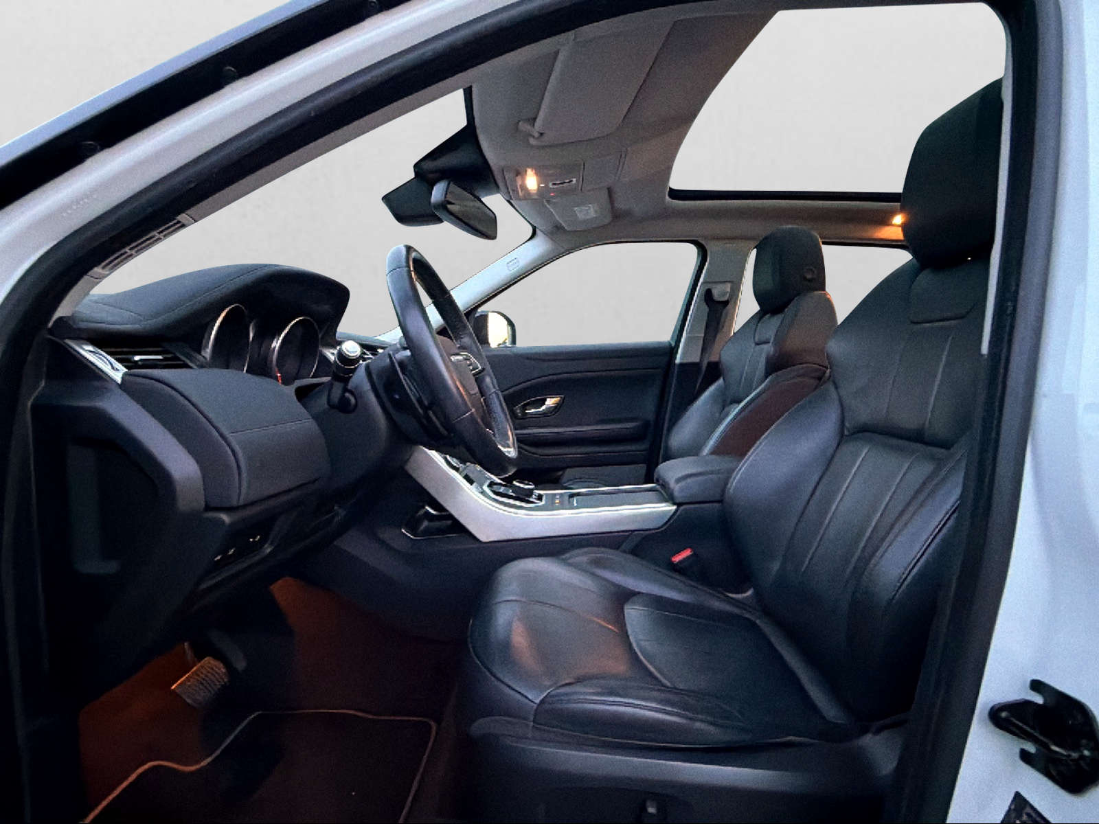 LAND ROVER Range Rover Evoque 2.0 Si4 SE AT9-image-10