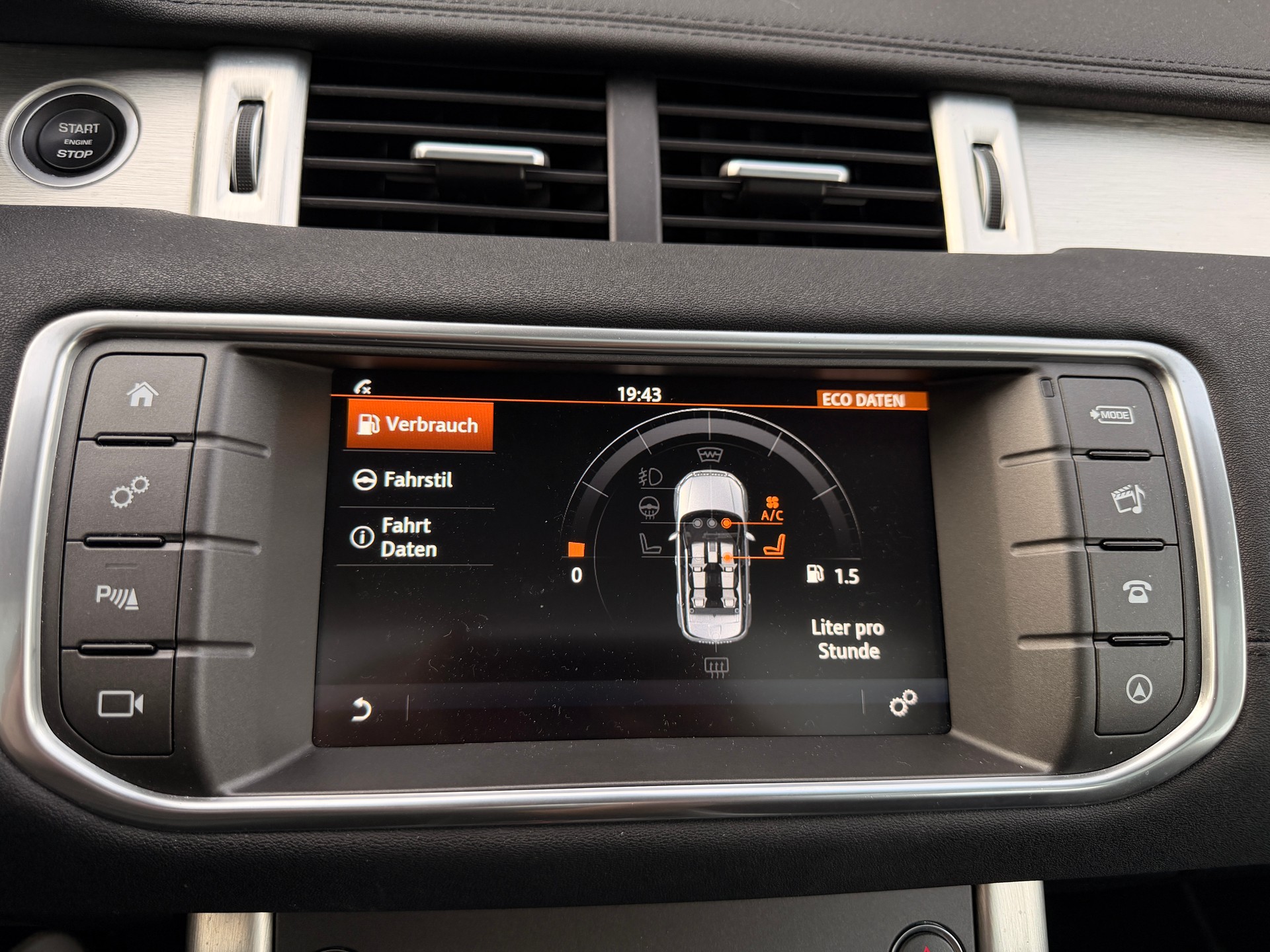 LAND ROVER Range Rover Evoque 2.0 Si4 SE AT9-image-20