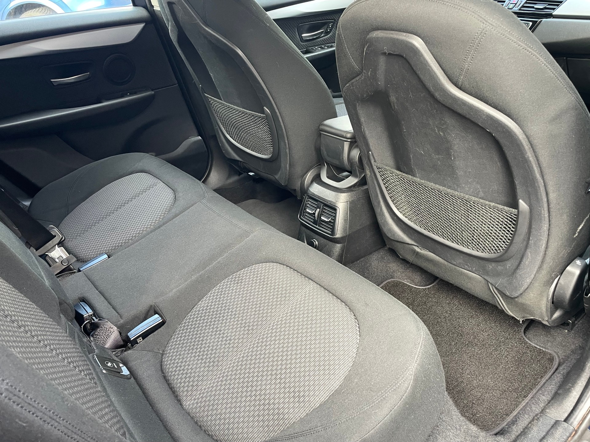 BMW 225xe iPerformance Active Tourer Steptronic-image-10