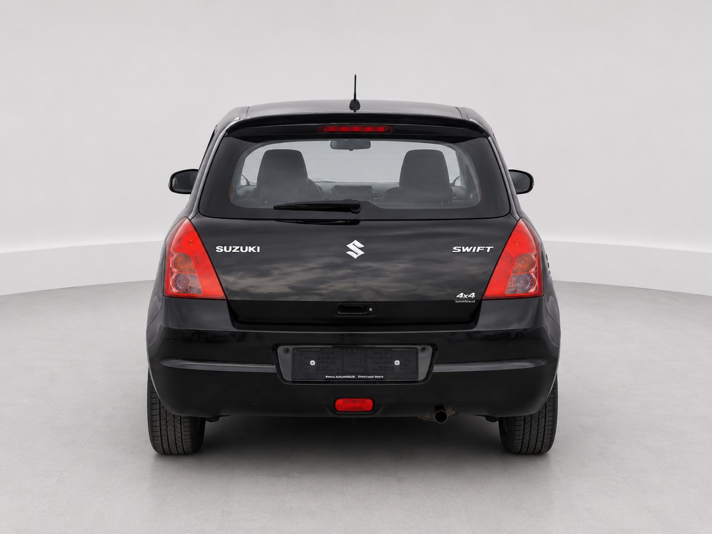 SUZUKI Swift 1.3i 16V GL Top 4x4-image-4