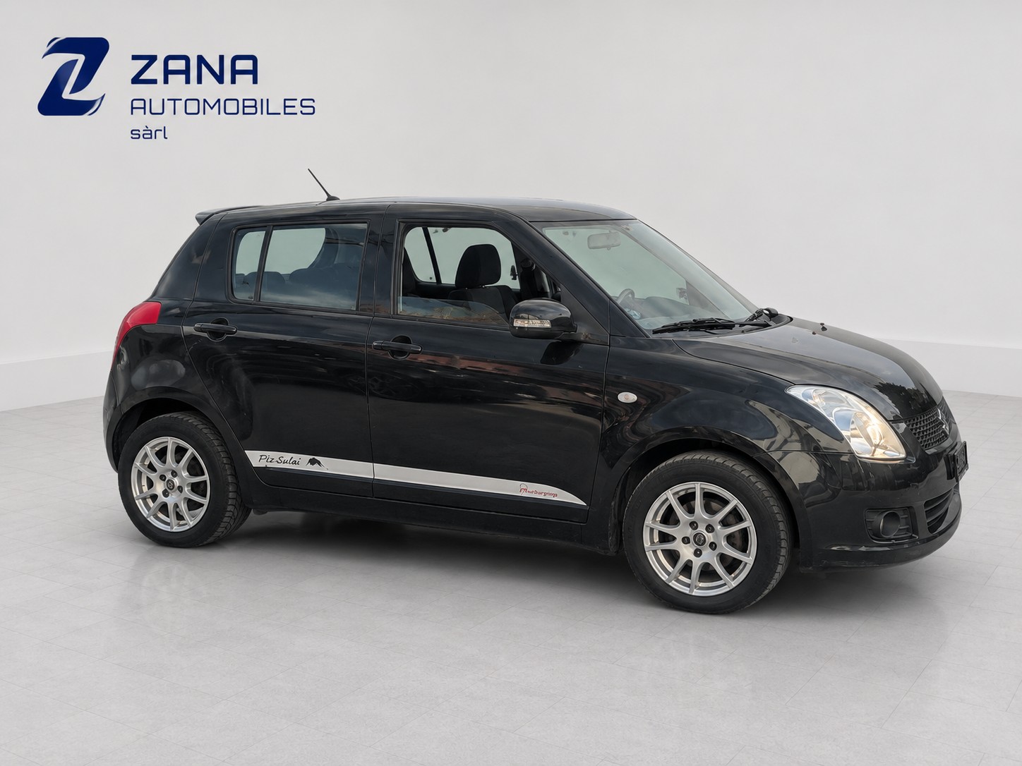 SUZUKI Swift 1.3i 16V GL Top 4x4-image-2