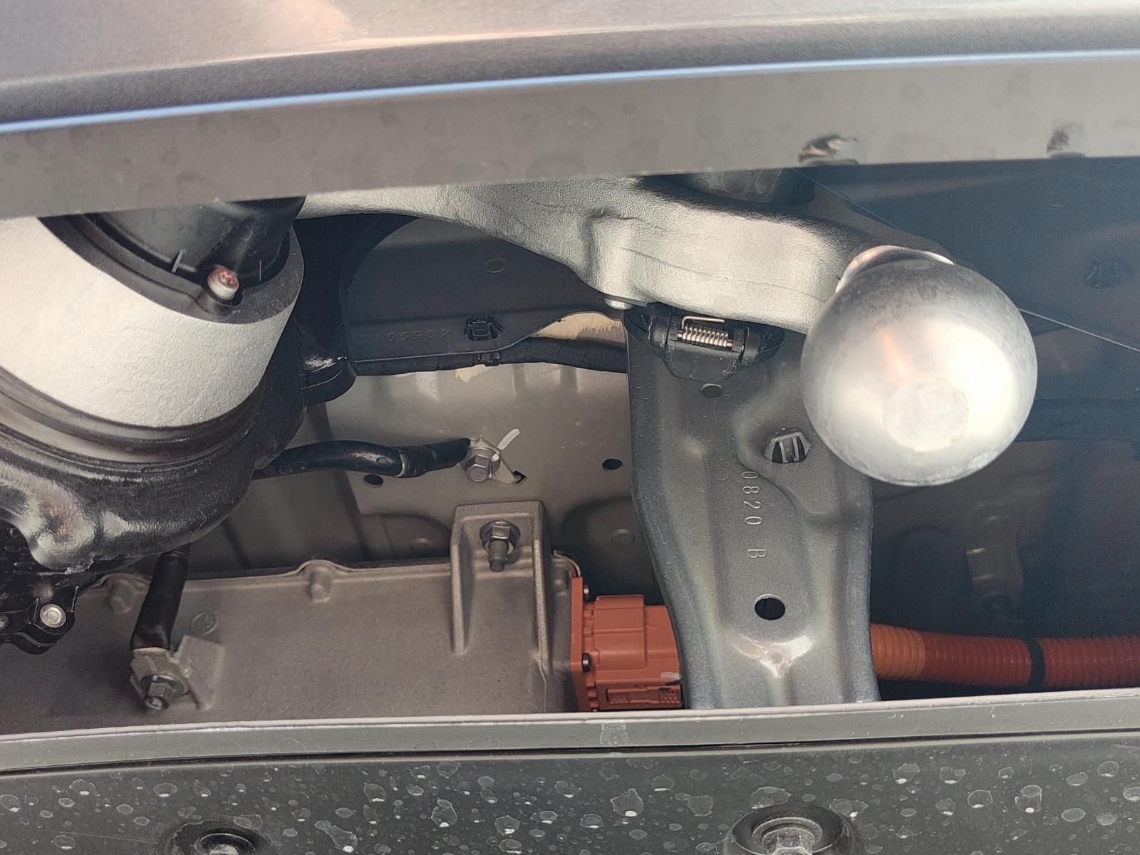 XPENG G9 Performance AWD-image-21