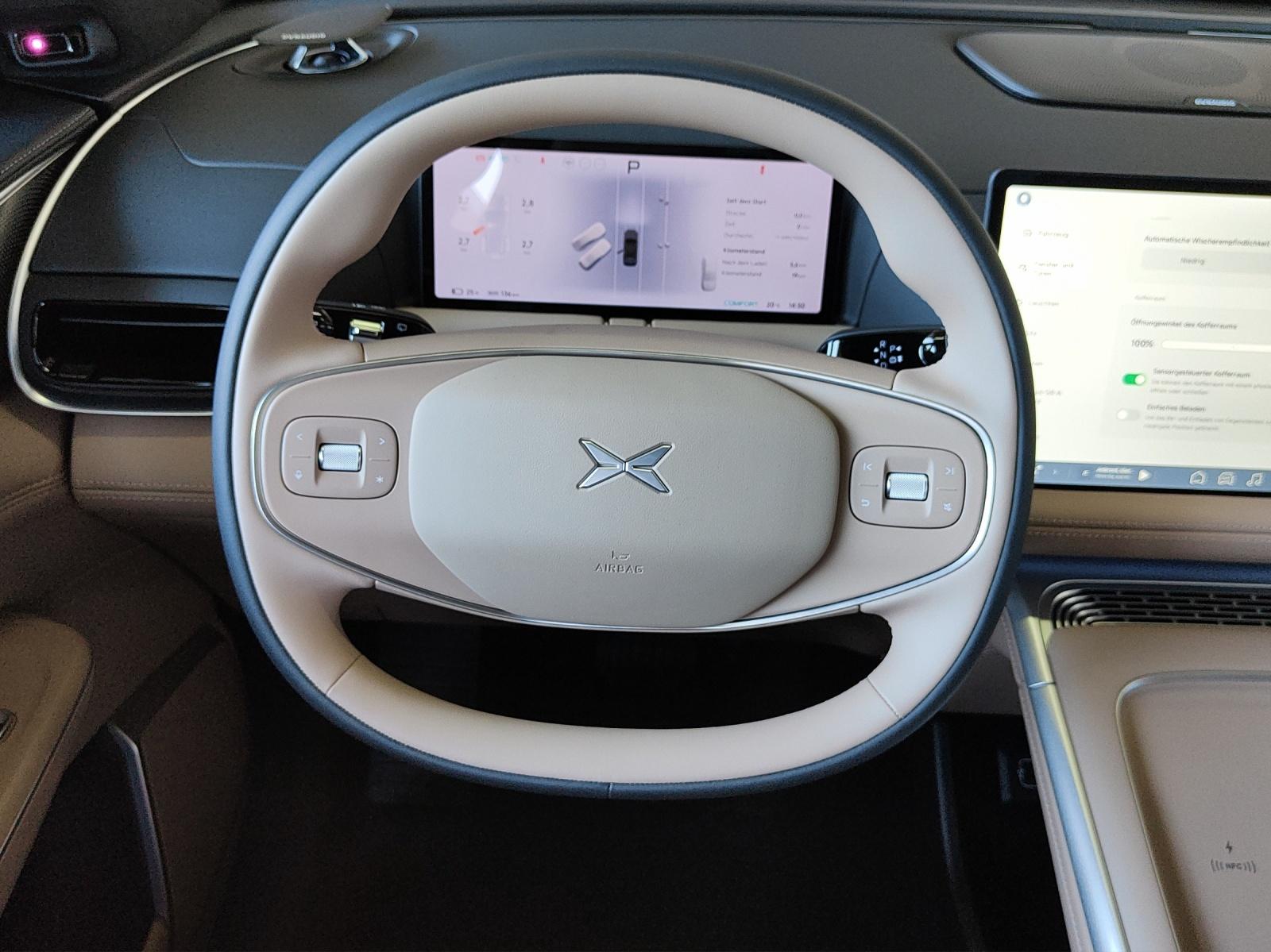 XPENG G9 Performance AWD-image-11