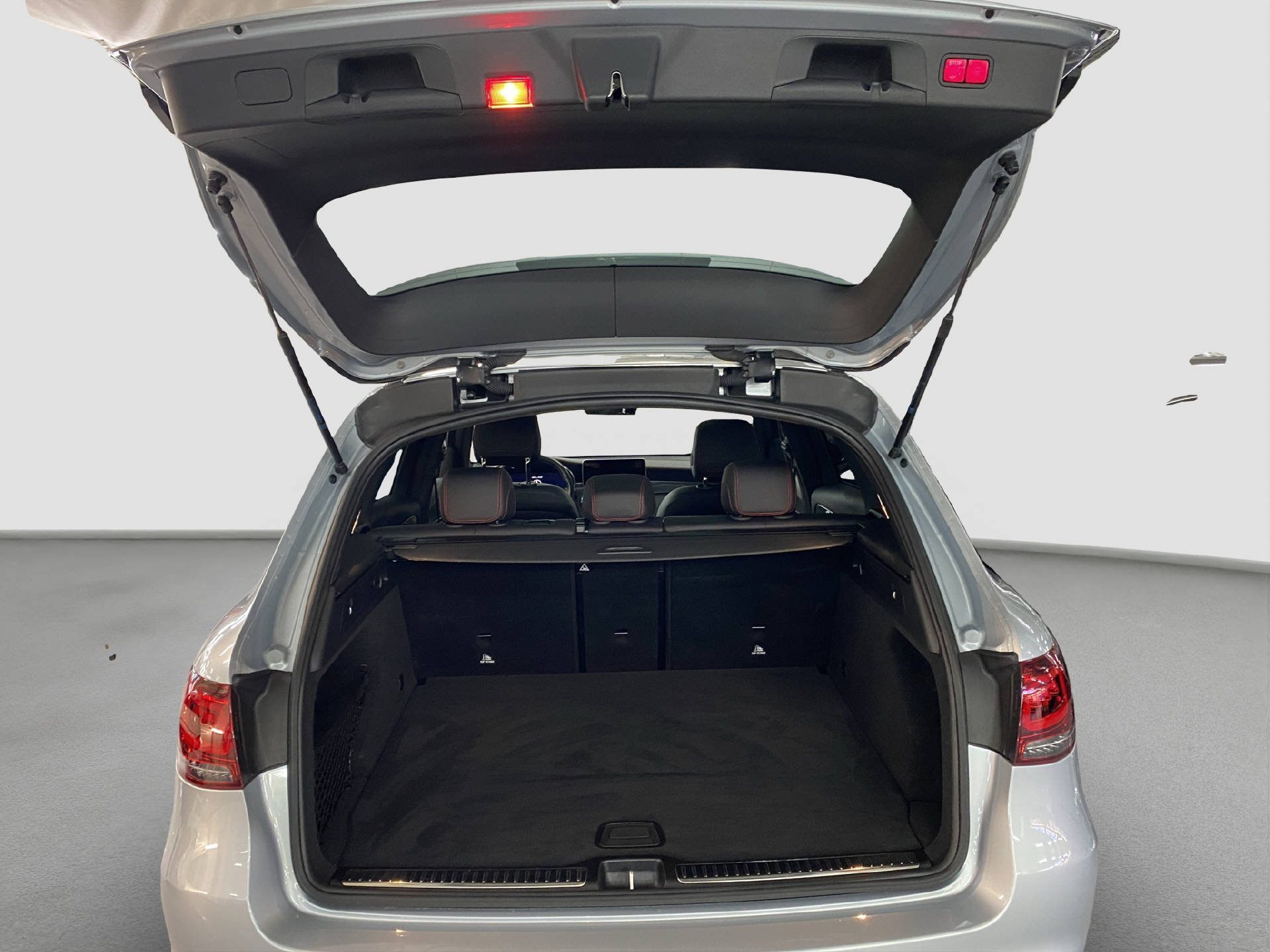MERCEDES-BENZ GLC 300 d AMG Line 4MATIC-image-14